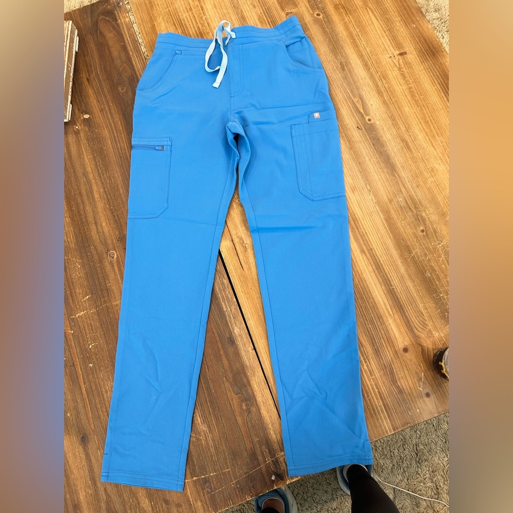 Capri Blue Yola Figs Scrub Pants